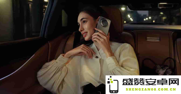 嘈杂环境下也能双向清晰通话，华为Mate 70系列堪称春节通话神器