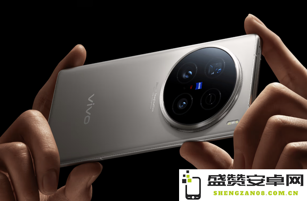 双2亿像素摄像头搭配小屏设计 神秘新机谍照流出 来自vivo还是小米？