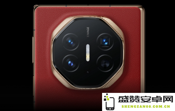 西班牙国王驻足体验！华为Mate XT非凡大师成MWC 2025最受关注产品