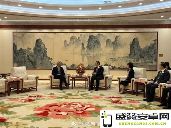 英伟达深化与中国市场的合作关系，推动科技创新与发展