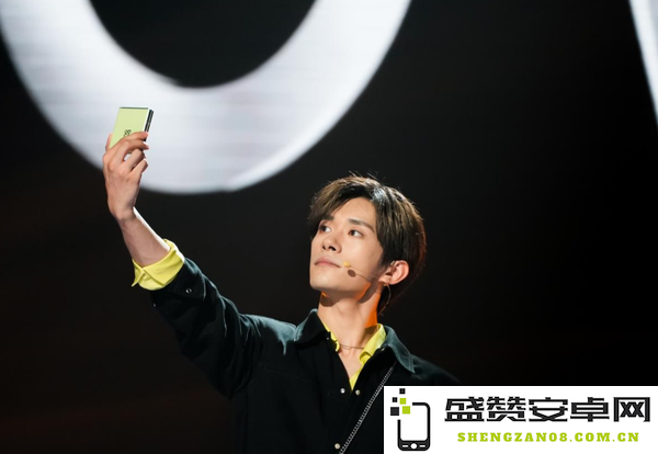 浪漫不设边界，华为nova 13系列与nova Flip让你反正都出片