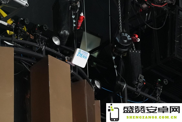 2025总台春晚：5G-A 4K无线直播首登电视荧幕